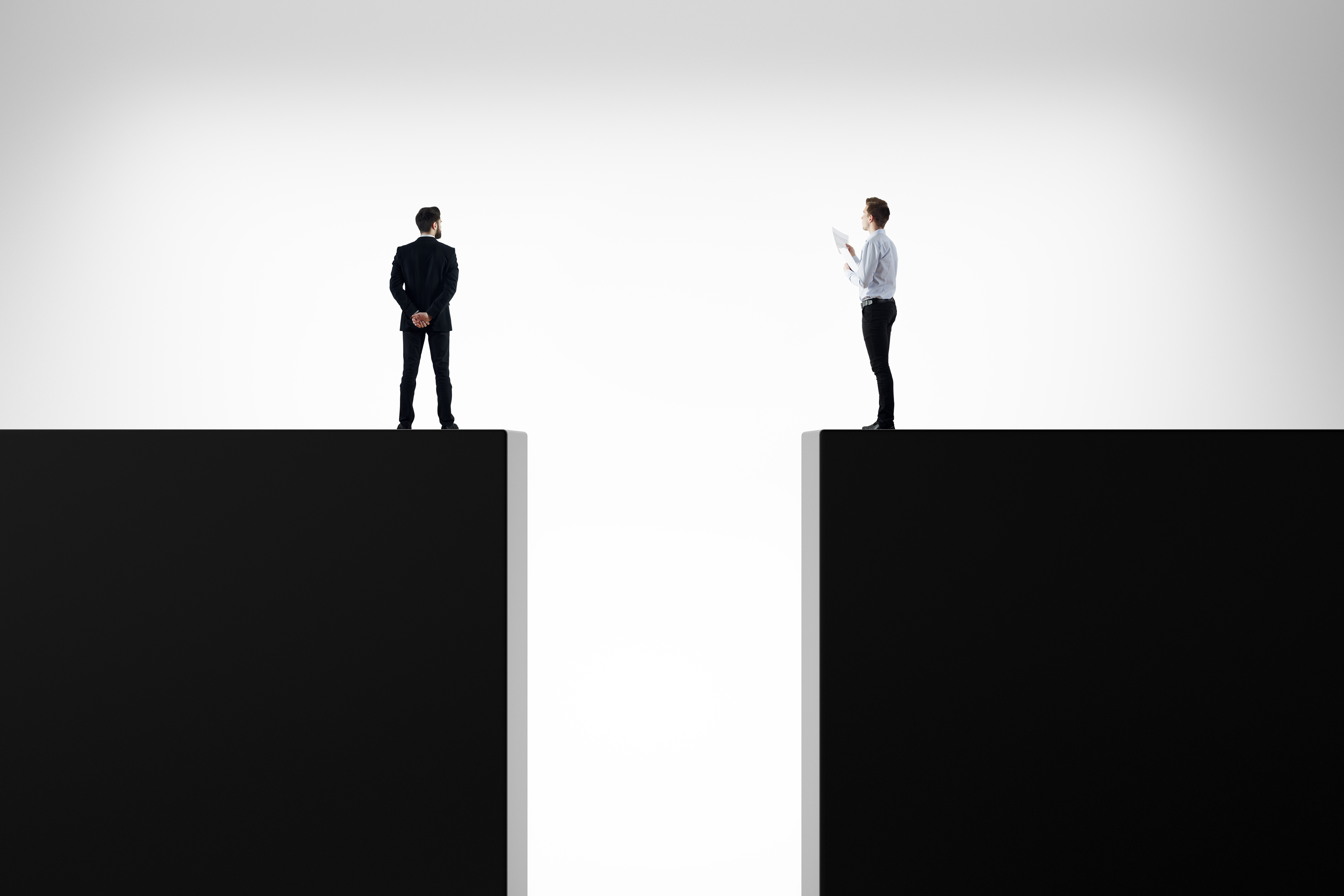 【『究極の営業術 インサイドセールス』著者 水嶋玲以仁氏との共同開発】インサイドセールスを”動かす”カギはリードのエンリッチメントのサムネイル